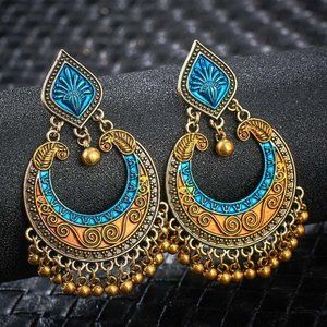 ETHNIC INDIAN GOLD DANGLE EARRINGS